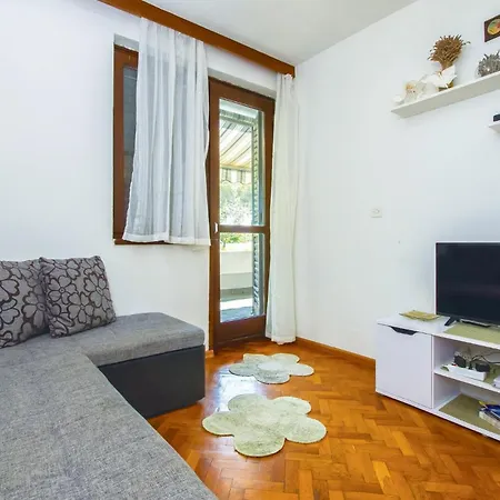1 Floor Apartament *